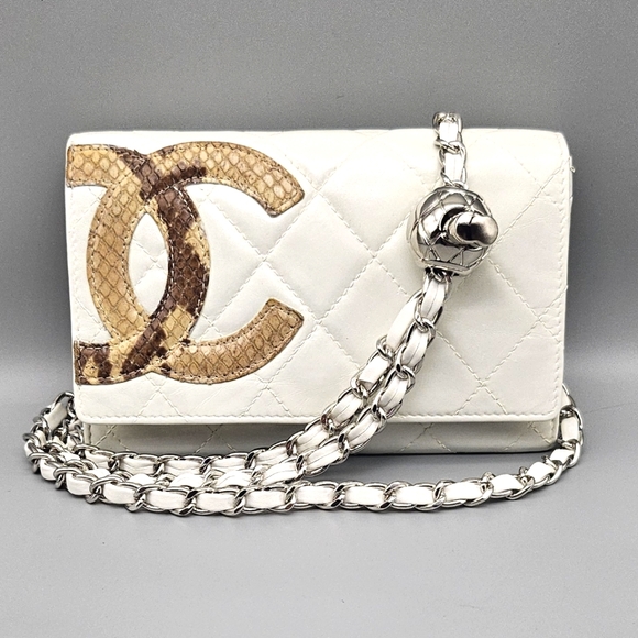 💮CHANEL Cambon White Wallet 💮 - Picture 17 of 17